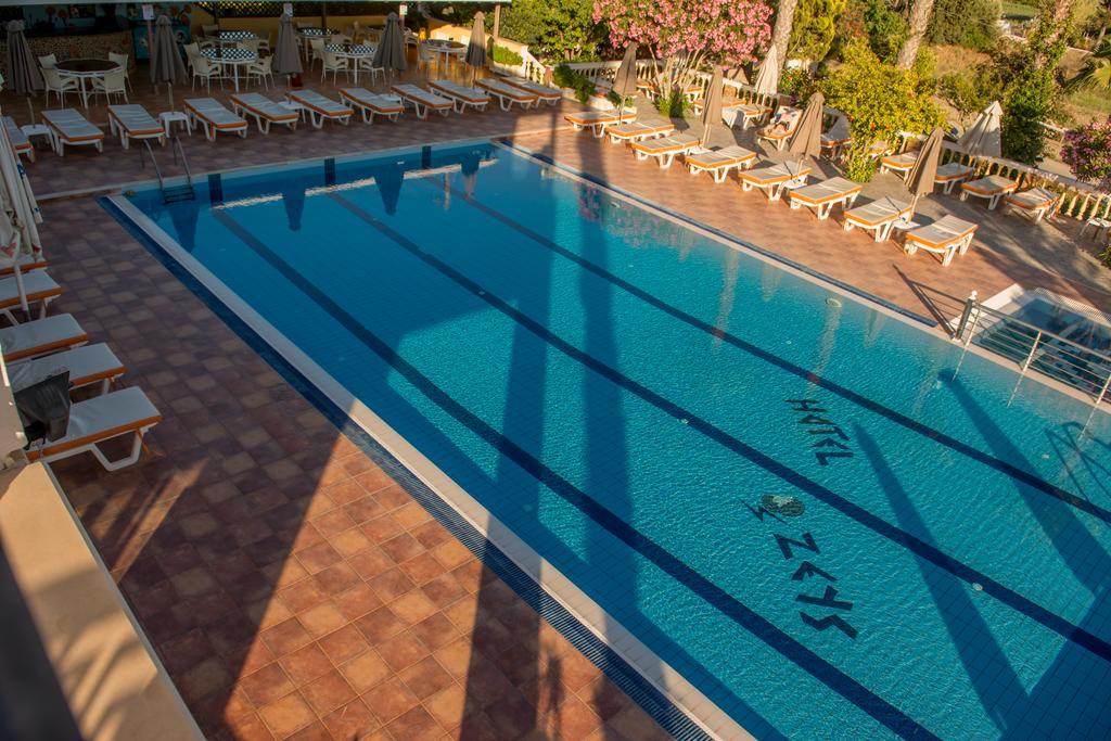 Zeus Hotel Кефалос Екстериор снимка