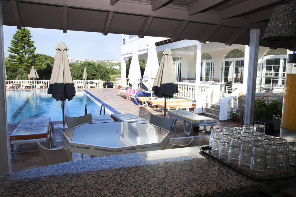 Zeus Hotel Кефалос Екстериор снимка